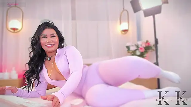 Snapshot of kassia_kim chatting on 9, 3, 2026 kassia kim online show from 9, 3, 2026