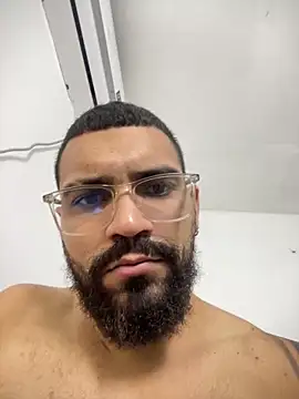 Snapshot of vincentjaxon chatting on 11, 2, 2026 vincentjaxon online show from 11, 2, 2026