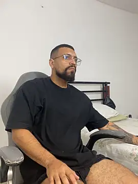 Snapshot of vincentjaxon chatting on 17, 2, 2026 vincentjaxon online show from 17, 2, 2026