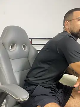 Snapshot of vincentjaxon chatting on 20, 2, 2026 vincentjaxon online show from 20, 2, 2026