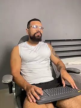 Snapshot of vincentjaxon chatting on 25, 3, 2026 vincentjaxon online show from 25, 3, 2026