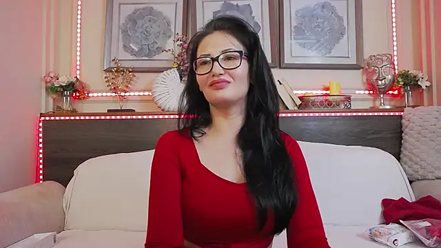 HellenDesire online show from 13, 2, 2025