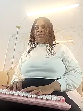 Snapshot of nathaliamiller chatting on 16, 11, 2025 nathaliamiller online show from 16, 11, 2025