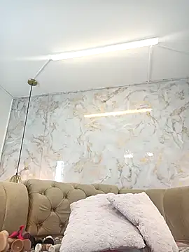 Snapshot of nathaliamiller chatting on 25, 11, 2025 nathaliamiller online show from 25, 11, 2025