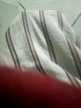 Snapshot of monubigcoock chatting on 3, 12, 2025 monubigcoock online show from 3, 12, 2025