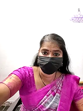 Snapshot of tamil_Sigappu_Roja chatting on 4, 2, 2026 tamil Sigappu Roja online show from 4, 2, 2026