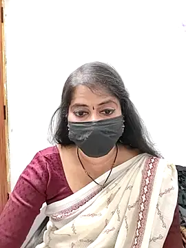 Snapshot of tamil_Sigappu_Roja chatting on 4, 3, 2026 tamil Sigappu Roja online show from 4, 3, 2026