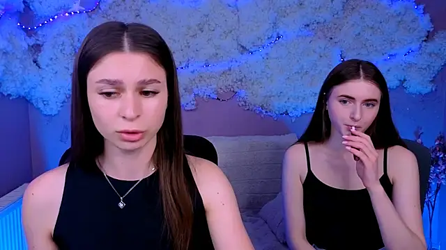 Snapshot of nekky_mouse chatting on 28, 5, 2026 nekky mouse online show from 28, 5, 2026