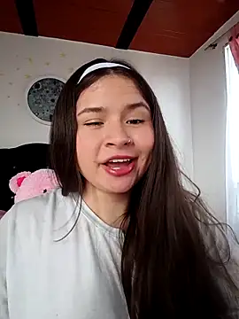 Isa Acosta online show from 2, 4, 2026