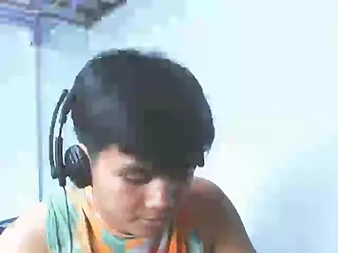 Snapshot of Alexx_143 chatting on 15, 9, 2025 Alexx 143 online show from 15, 9, 2025