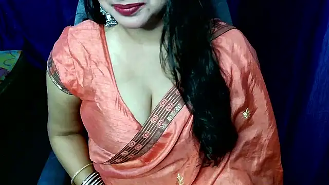 QUEEN SAKHI- online show from 6, 3, 2026