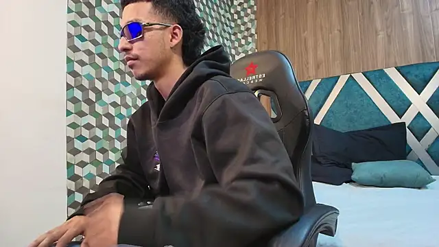 Marcus Jeron online show from 7, 1, 2026