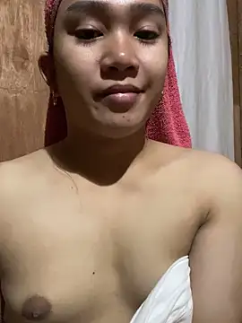 Snapshot of slut_clio chatting on 22, 2, 2026 slut clio online show from 22, 2, 2026