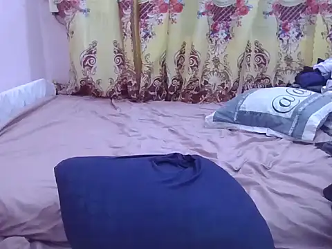 WildPussy4uxx online show from 5, 4, 2026