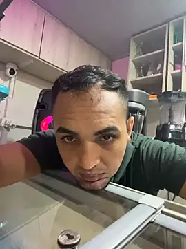 Alejand276765 online show from 20, 10, 2025