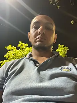 Alejand276765 online show from 24, 10, 2025