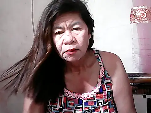 Hottestsexxy Elynnn online show from 7, 3, 2026