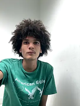 Snapshot of Max_Rain chatting on 5, 11, 2025 Max Rain online show from 5, 11, 2025