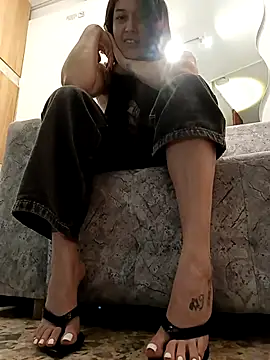 Snapshot of Ammberly__Adam23 chatting on 13, 10, 2025 Ammberly Adam23 online show from 13, 10, 2025