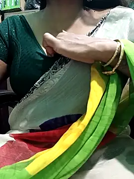 Snapshot of Bhanu-Sharma chatting on 13, 9, 2025 Bhanu-Sharma online show from 13, 9, 2025