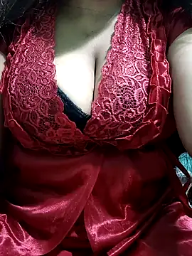 Snapshot of Bhanu-Sharma chatting on 9, 10, 2025 Bhanu-Sharma online show from 9, 10, 2025