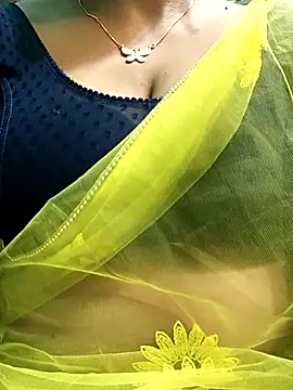 Snapshot of Bhanu-Sharma chatting on 17, 10, 2025 Bhanu-Sharma online show from 17, 10, 2025