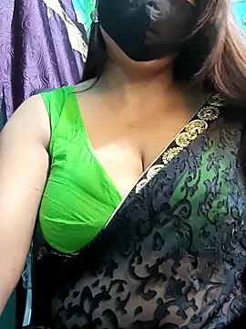 Snapshot of Bhanu-Sharma chatting on 19, 10, 2025 Bhanu-Sharma online show from 19, 10, 2025