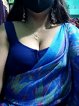 Snapshot of Bhanu-Sharma chatting on 25, 10, 2025 Bhanu-Sharma online show from 25, 10, 2025