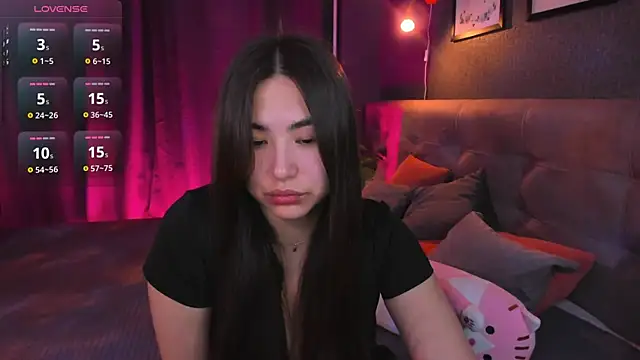 Megan Williamms online show from 12, 11, 2025