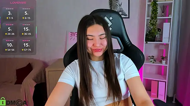 Megan Williamms online show from 29, 11, 2025