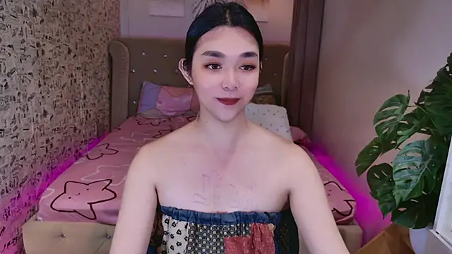 Snapshot of Ts-yoshi chatting on 30, 9, 2025 Ts-yoshi online show from 30, 9, 2025