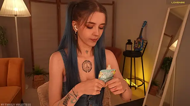 violetesa online show from 22, 10, 2025