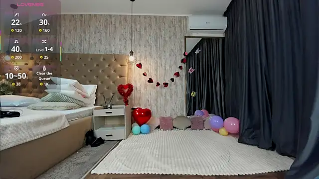 Maya Collins  online show from 8, 3, 2026