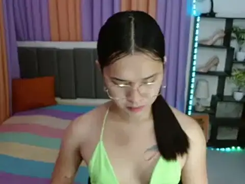 Snapshot of SeductiveAppleTS chatting on 20, 11, 2025 SeductiveAppleTS online show from 20, 11, 2025