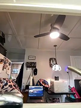 PefectNipz online show from 9, 9, 2025