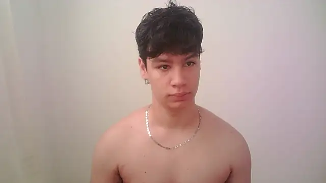 Snapshot of zeus_181 chatting on 5, 3, 2026 zeus 181 online show from 5, 3, 2026