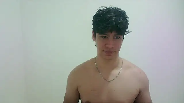 Snapshot of zeus_181 chatting on 1, 4, 2026 zeus 181 online show from 1, 4, 2026