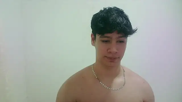 Snapshot of zeus_181 chatting on 5, 5, 2026 zeus 181 online show from 5, 5, 2026