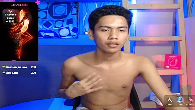 Snapshot of Demure_Asian143 chatting on 11, 11, 2025 Demure Asian143 online show from 11, 11, 2025