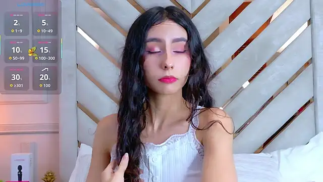 Sarah-Grace online show from 9, 10, 2025