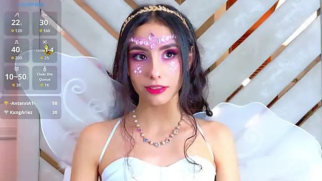 Sarah-Grace online show from 31, 10, 2025