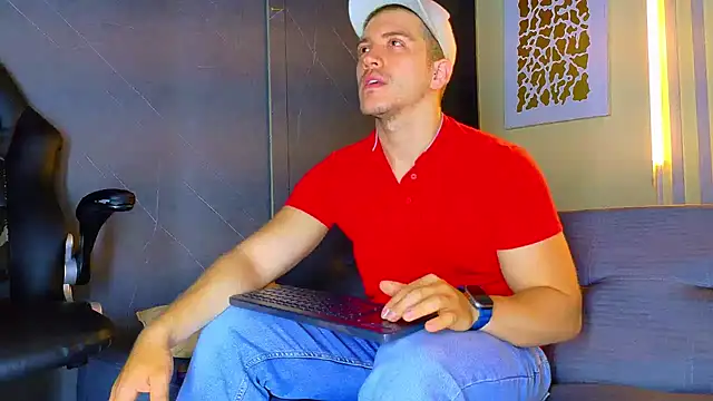 Snapshot of ALANNFERRER chatting on 1, 7, 2026 ALANNFERRER online show from 1, 7, 2026