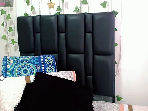 sara arias00 online show from 29, 9, 2025