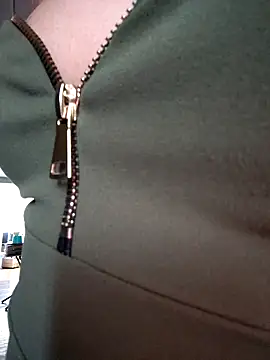 katieforest online show from 27, 2, 2025