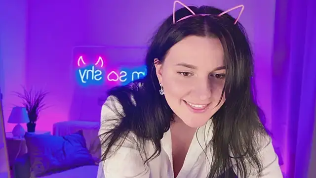 love me  tonight  online show from 6, 10, 2025