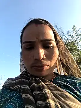 Snapshot of Hot_raaani chatting on 6, 2, 2026 Hot raaani online show from 6, 2, 2026