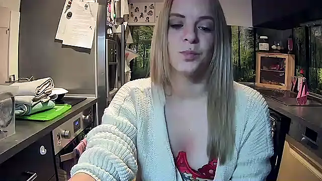 SexyMilf 37 online show from 17, 11, 2025