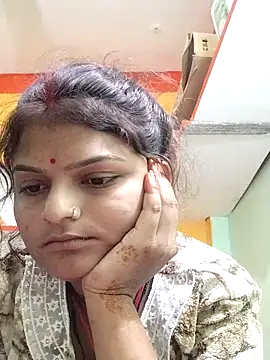 Snapshot of Hot_mirchjii chatting on 8, 11, 2025 Hot mirchjii online show from 8, 11, 2025