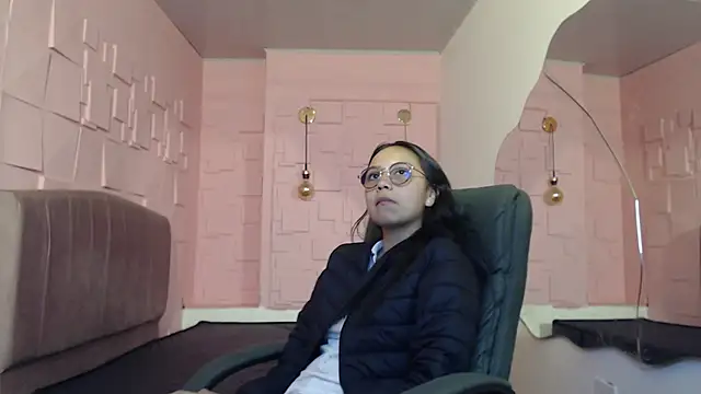 Snapshot of katalina07_1 chatting on 27, 9, 2025 katalina07 1 online show from 27, 9, 2025