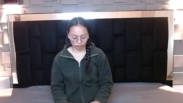 Snapshot of katalina07_1 chatting on 4, 10, 2025 katalina07 1 online show from 4, 10, 2025